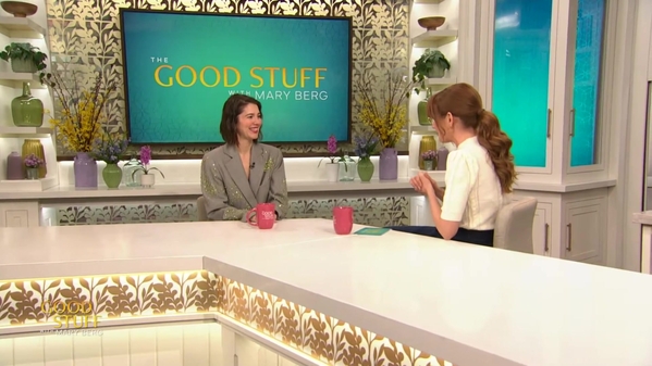 Mary_Elizabeth_Winstead_dishes_on__A_Gentleman_in_Moscow____The_Good_Stuff_with_Mary_Berg_1080p_048.jpg