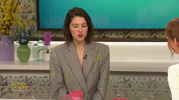 Click to view full size image
==============
Mary_Elizabeth_Winstead_dishes_on__A_Gentleman_in_Moscow____The_Good_Stuff_with_Mary_Berg_1080p_055.jpg Mary_Elizabeth_Winstead_dishes_on__A_Gentleman_in_Moscow____The_Good_Stuff_with_Mary_Berg_1080p_055.jpg